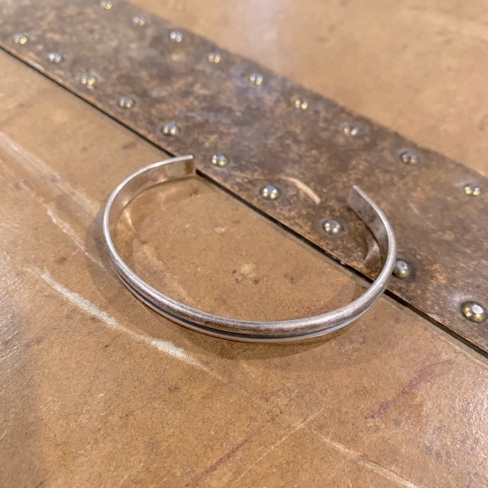 Quote Cuff